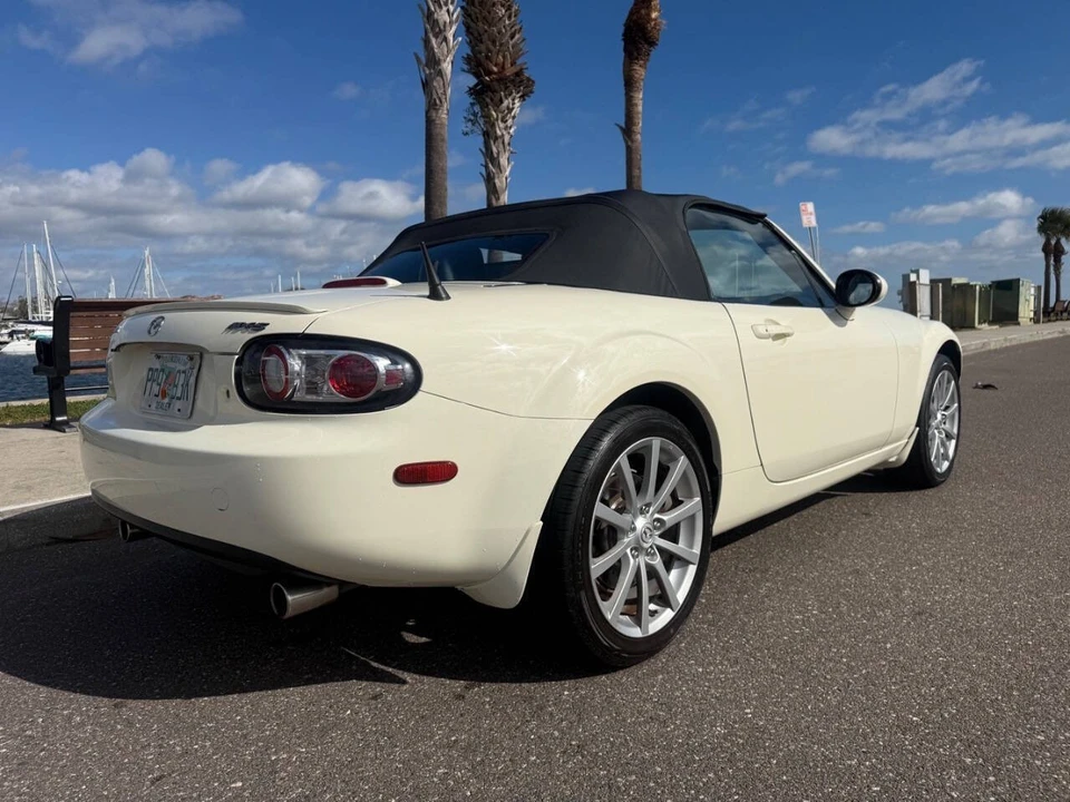 2008 Mazda NC MX-5 Miata - Image 4 of 21