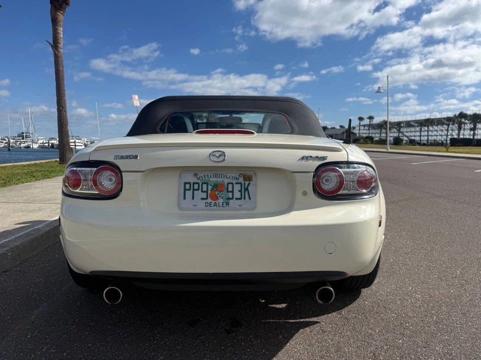 2008 Mazda NC MX-5 Miata - Image 10 of 21