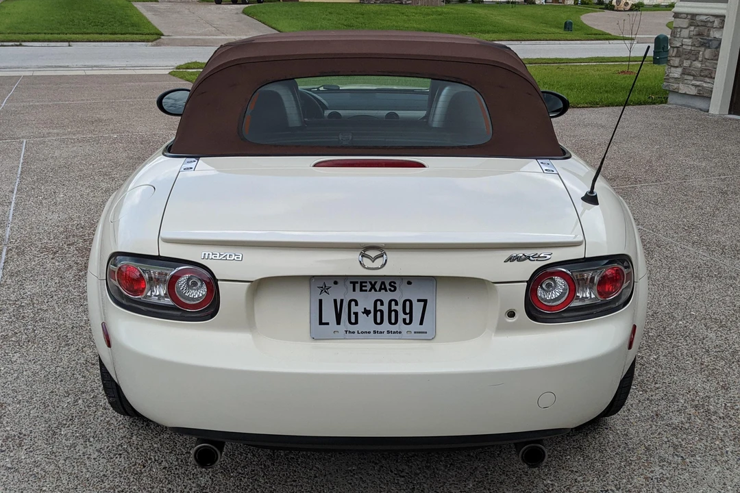 2008 Mazda NC MX-5 Miata - Image 5 of 31