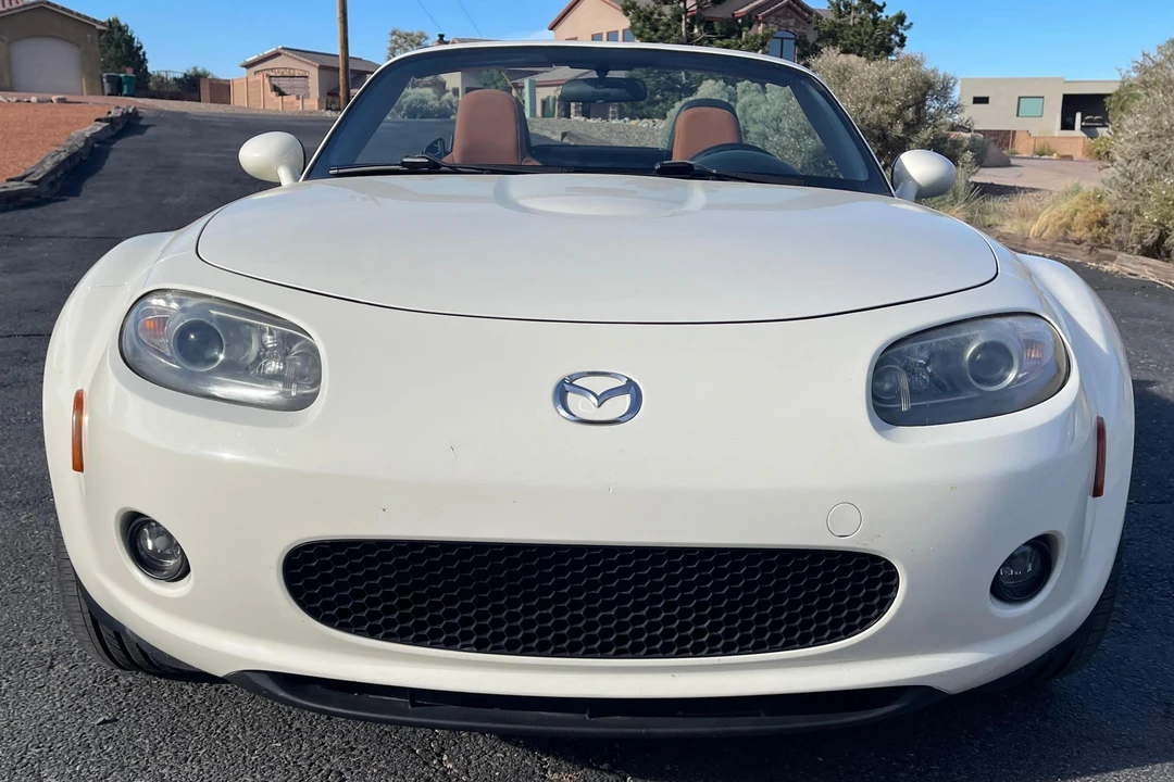 2008 Mazda NC MX-5 Miata - Image 2 of 31