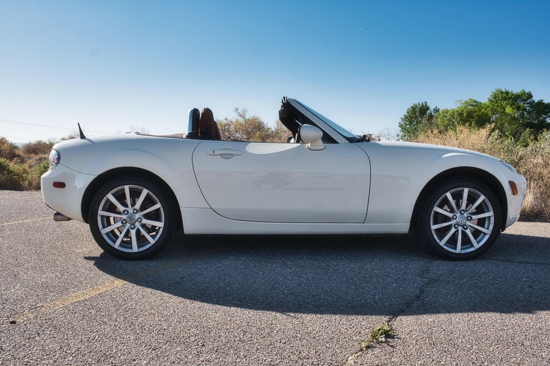 2008 Mazda NC MX-5 Miata - Image 12 of 31