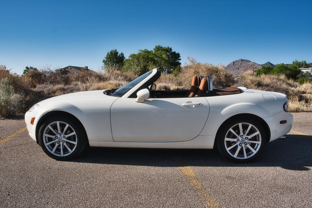 2008 Mazda NC MX-5 Miata - Image 7 of 31