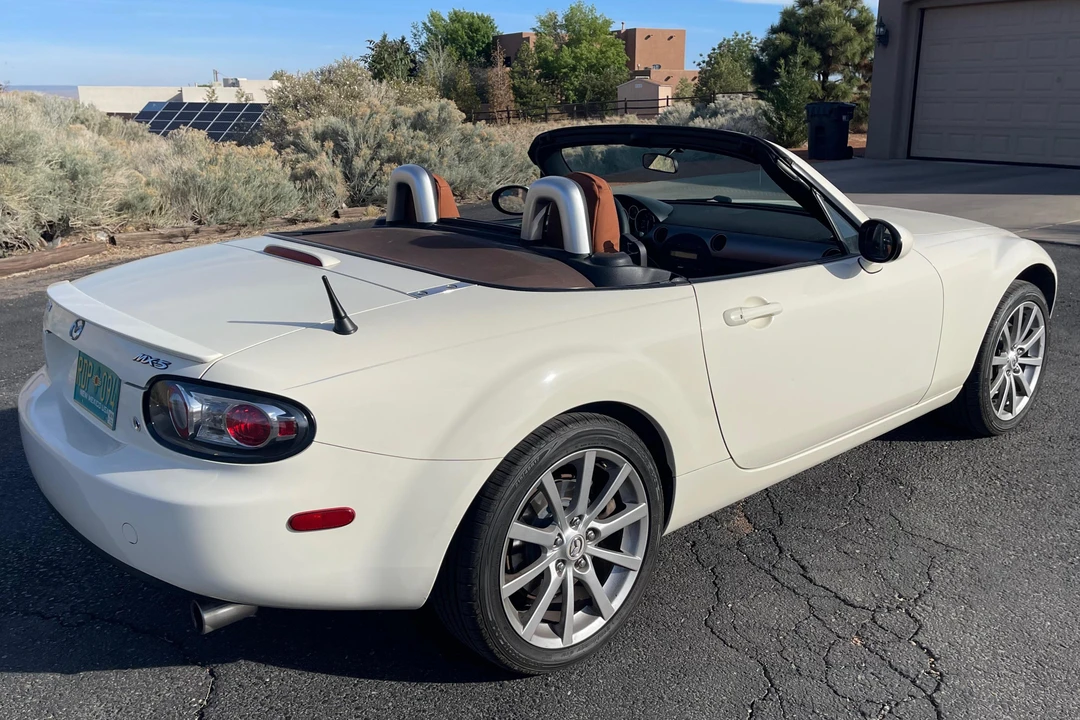 2008 Mazda NC MX-5 Miata - Image 4 of 31