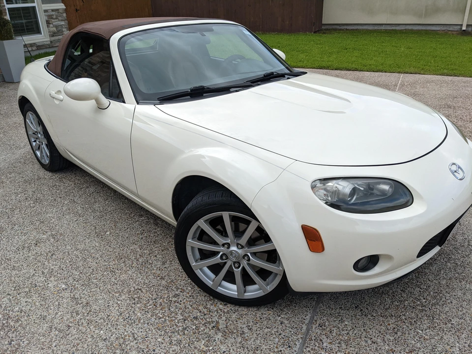 2008 Mazda NC MX-5 Miata - Image 12 of 31