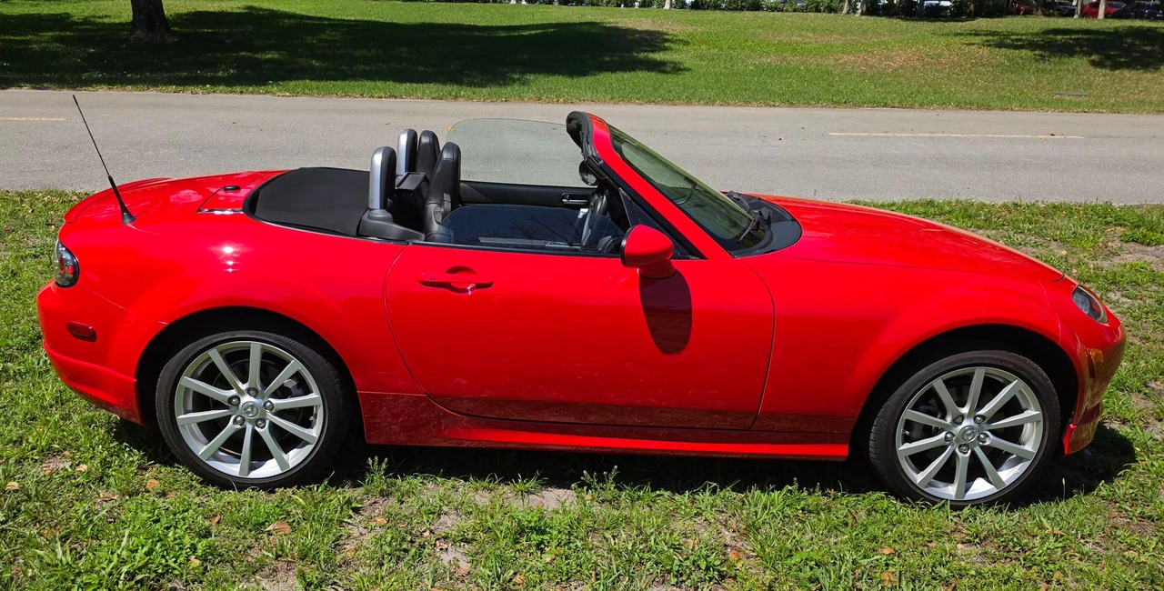 2008 Mazda NC MX-5 Miata - Image 14 of 31