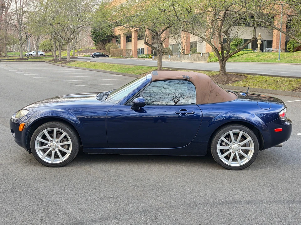 2008 Mazda NC MX-5 Miata - Image 21 of 31
