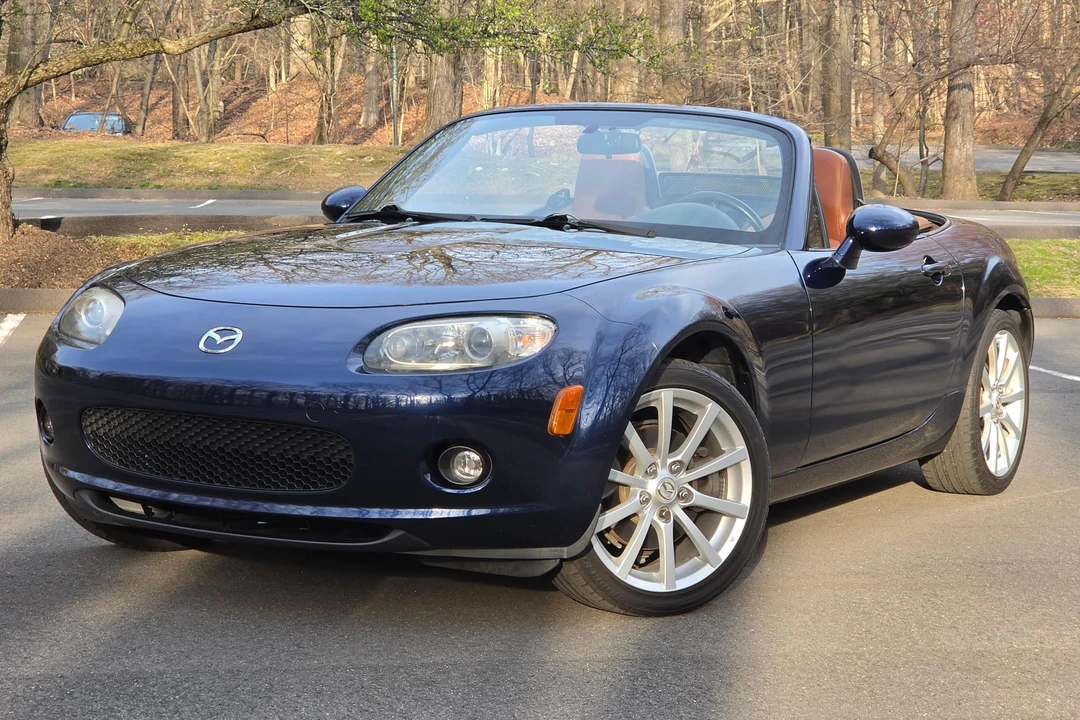 2008 Mazda NC MX-5 Miata - Image 3 of 31