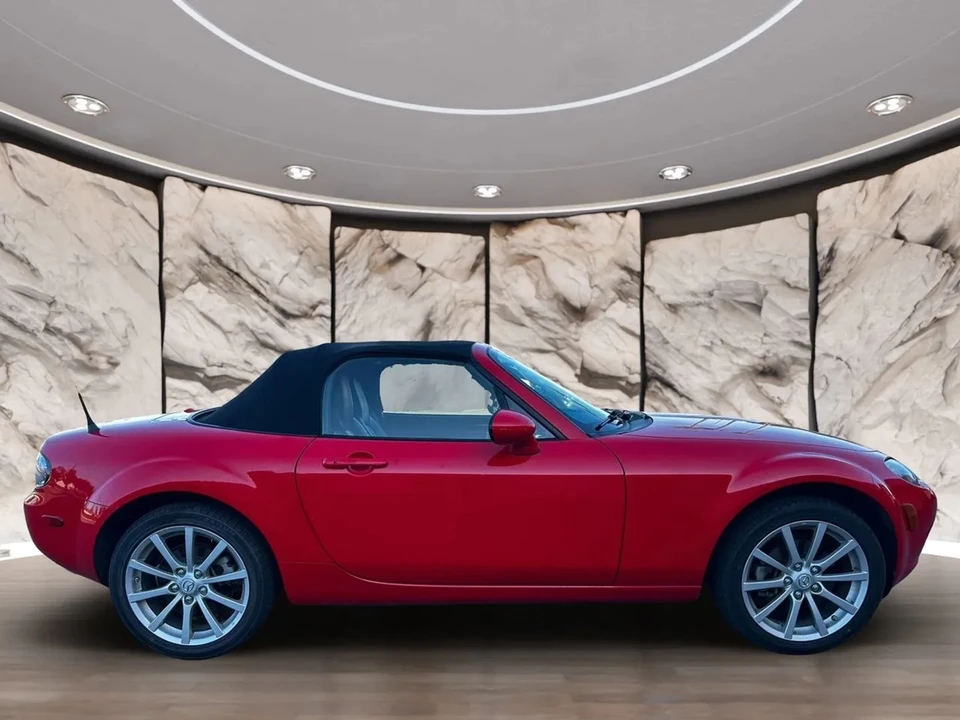 2008 Mazda NC MX-5 Miata - Image 7 of 31