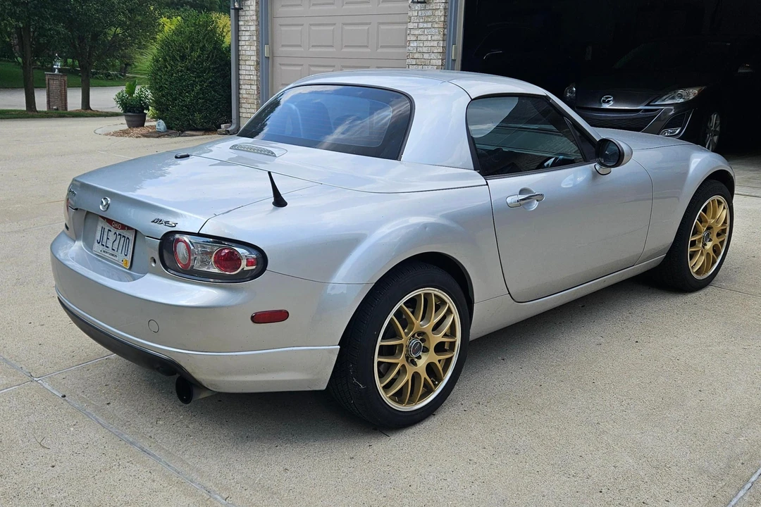 2008 Mazda NC MX-5 Miata - Image 4 of 31