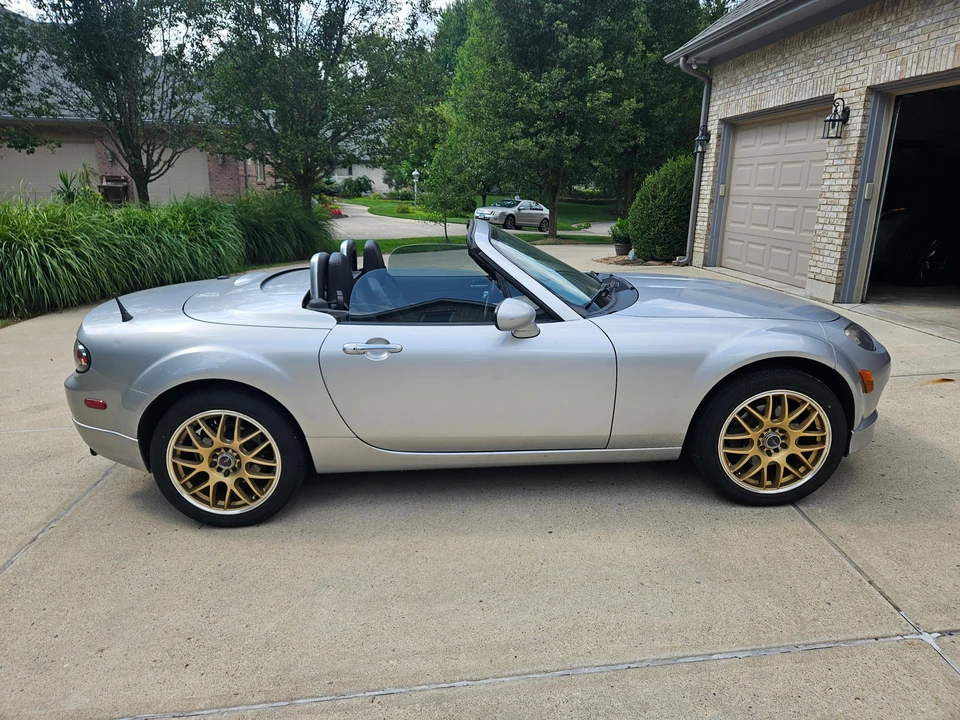 2008 Mazda NC MX-5 Miata - Image 12 of 31