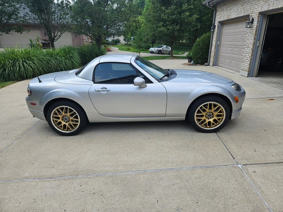 2008 Mazda NC MX-5 Miata - Image 20 of 31