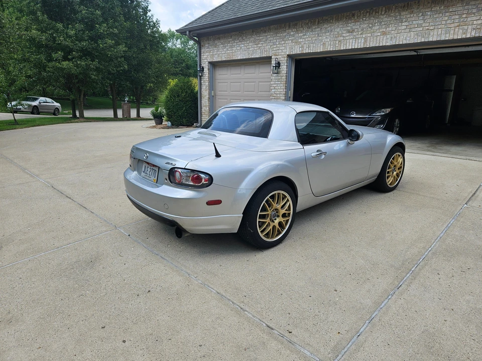 2008 Mazda NC MX-5 Miata - Image 19 of 31