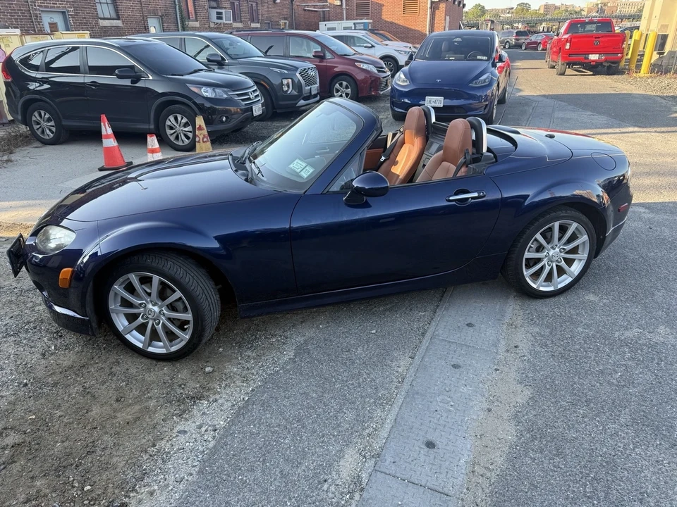 2008 Mazda NC MX-5 Miata - Image 6 of 17