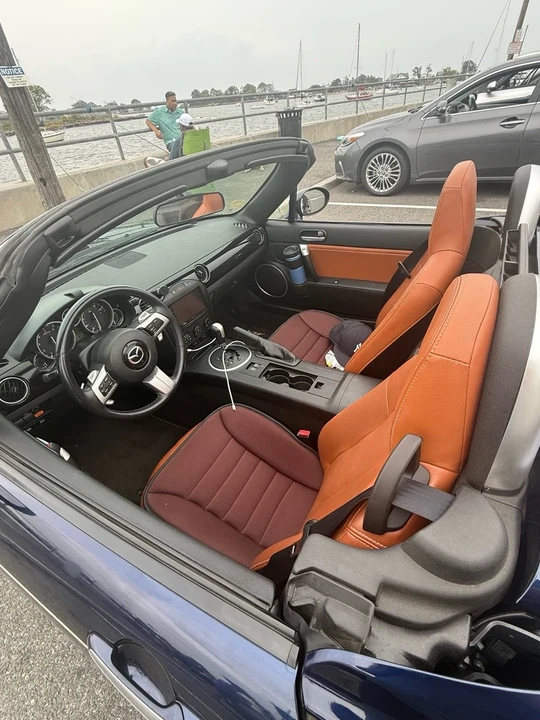 2008 Mazda NC MX-5 Miata - Image 8 of 17