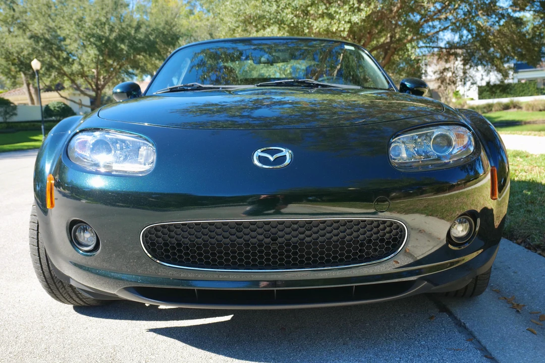 2008 Mazda NC MX-5 Miata - Image 2 of 31