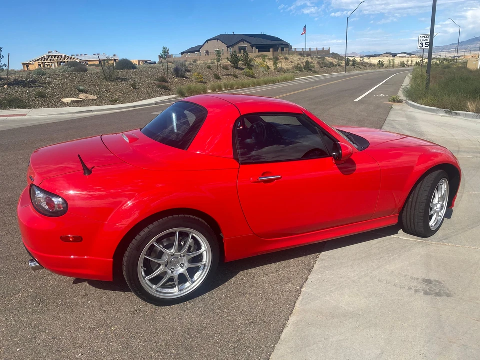 2008 Mazda NC MX-5 Miata - Image 16 of 31