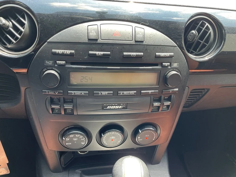 2008 Mazda NC MX-5 Miata - Image 11 of 22