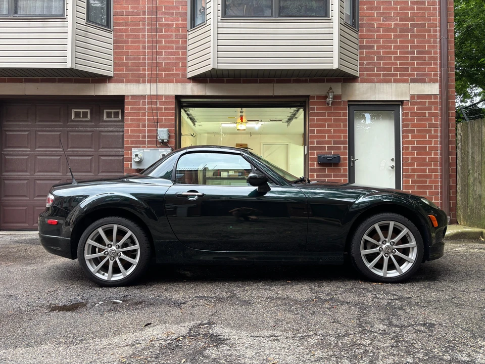 2008 Mazda NC MX-5 Miata - Image 16 of 31