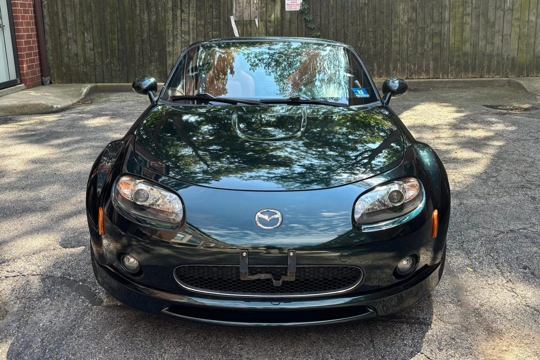 2008 Mazda NC MX-5 Miata - Image 2 of 31