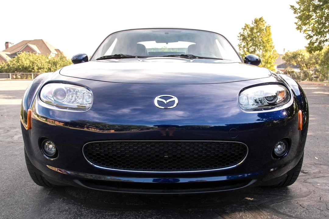 2008 Mazda NC MX-5 Miata - Image 2 of 31