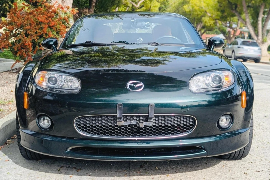2008 Mazda NC MX-5 Miata - Image 2 of 21