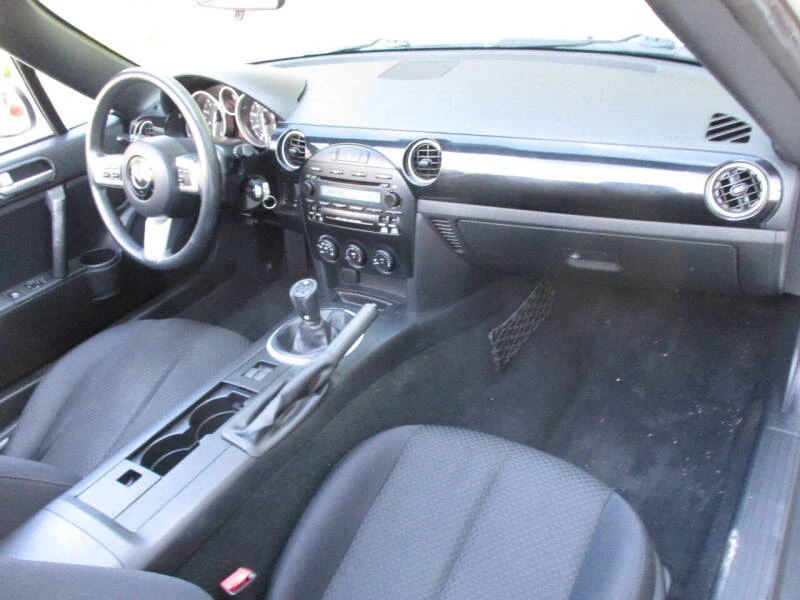 2008 Mazda NC MX-5 Miata - Image 17 of 31