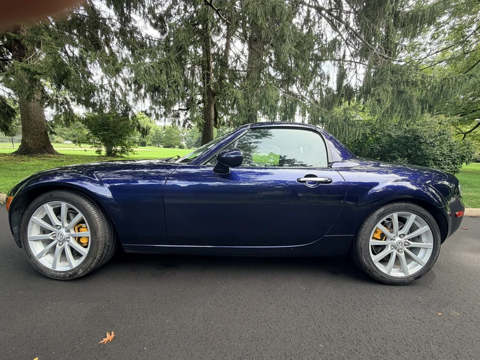2008 Mazda NC MX-5 Miata - Image 4 of 31