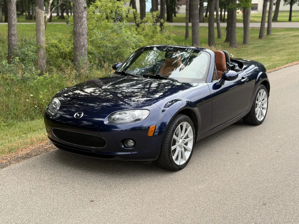 2008 Mazda NC MX-5 Miata - Image 4 of 31