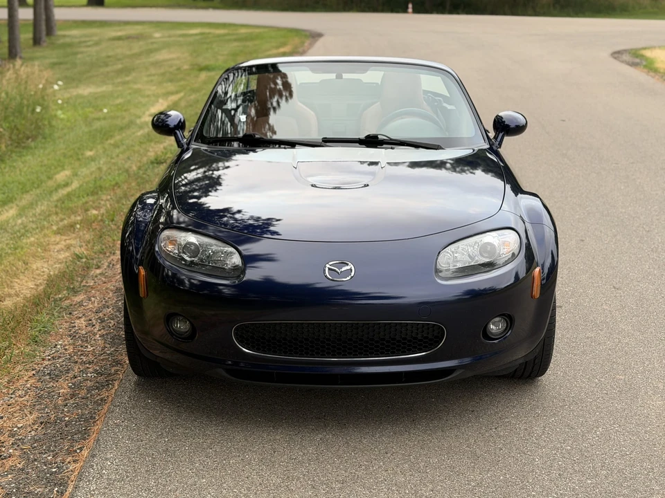 2008 Mazda NC MX-5 Miata - Image 12 of 31