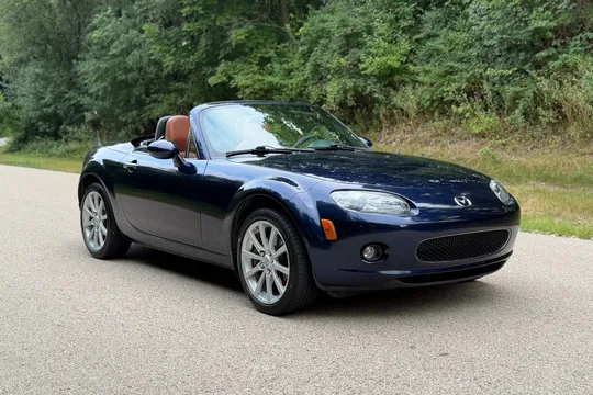 2008 Mazda MX-5 Miata Grand Touring PRHT 6-Speed
