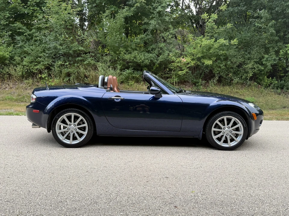 2008 Mazda NC MX-5 Miata - Image 29 of 31