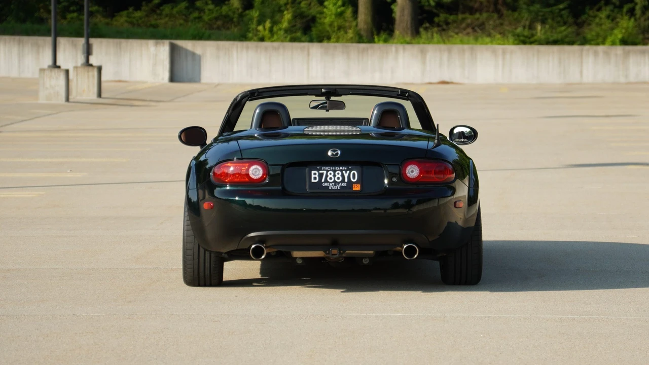 2008 Mazda NC MX-5 Miata - Image 12 of 31