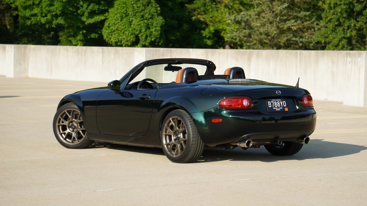 2008 Mazda NC MX-5 Miata - Image 10 of 31