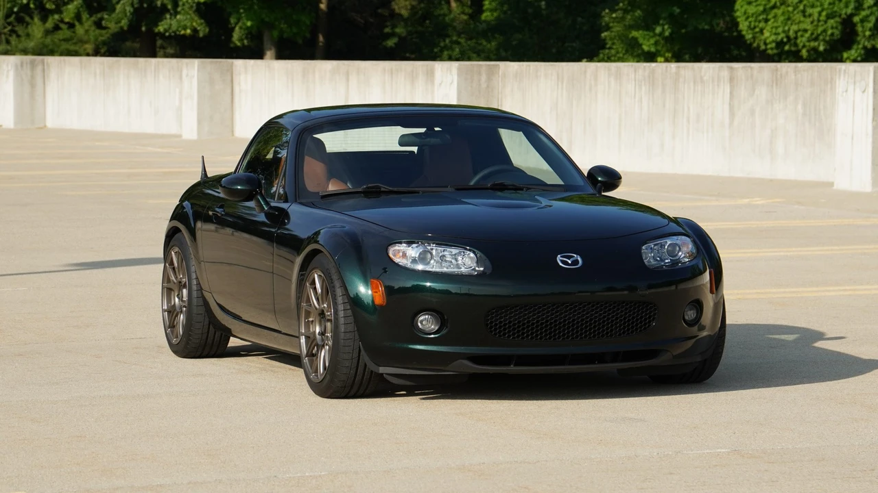 2008 Mazda NC MX-5 Miata - Image 17 of 31