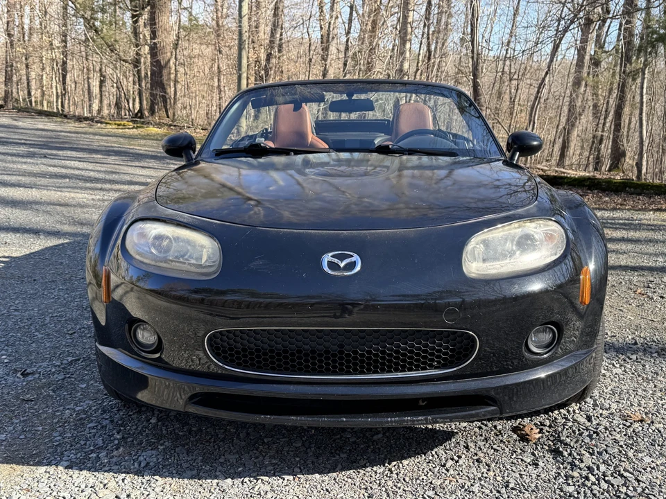 2008 Mazda NC MX-5 Miata - Image 2 of 31