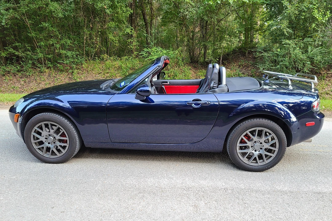 2008 Mazda NC MX-5 Miata - Image 3 of 31