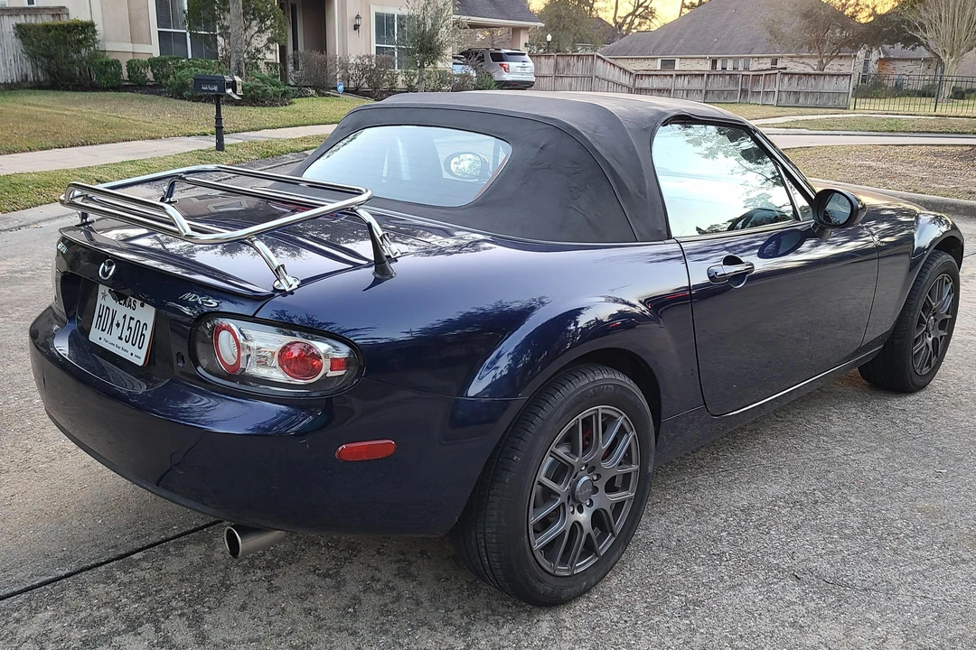 2008 Mazda NC MX-5 Miata - Image 4 of 31