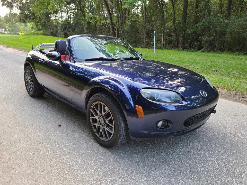 2008 Mazda NC MX-5 Miata - Image 10 of 31