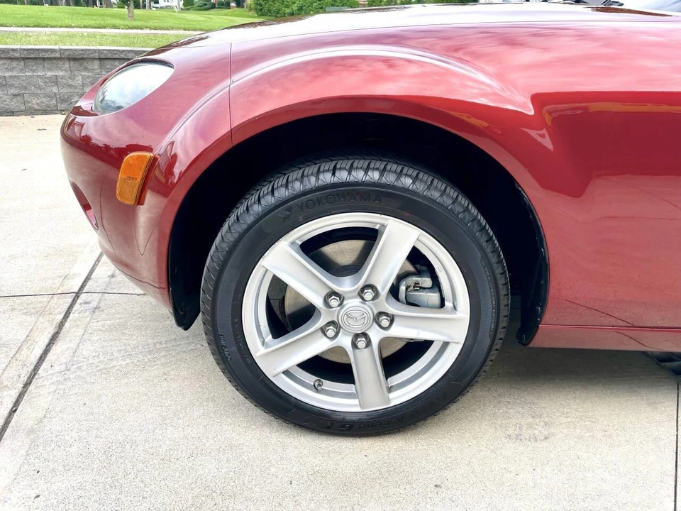 2008 Mazda NC MX-5 Miata - Image 18 of 31