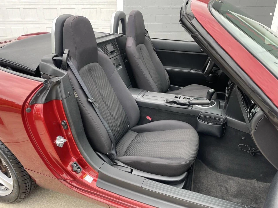 2008 Mazda NC MX-5 Miata - Image 28 of 31