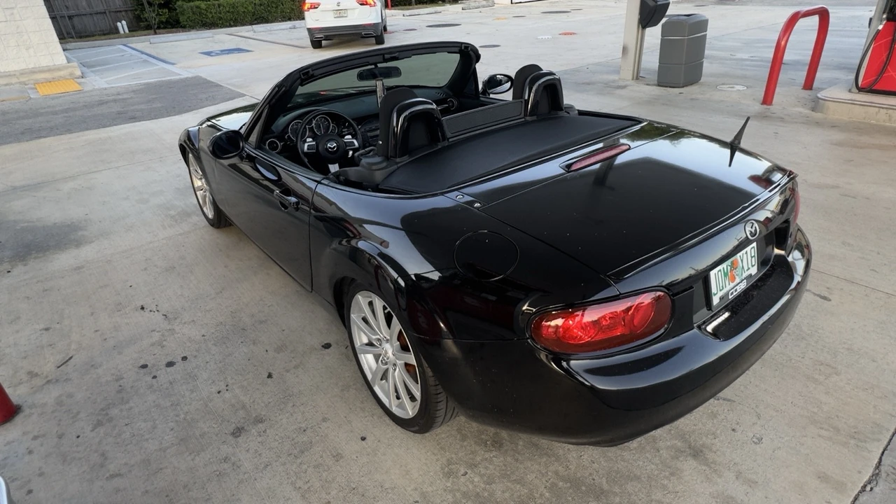 2008 Mazda NC MX-5 Miata - Image 9 of 21