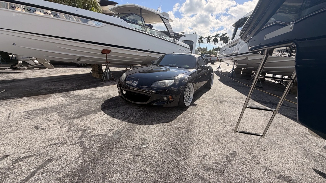 2008 Mazda NC MX-5 Miata - Image 10 of 21