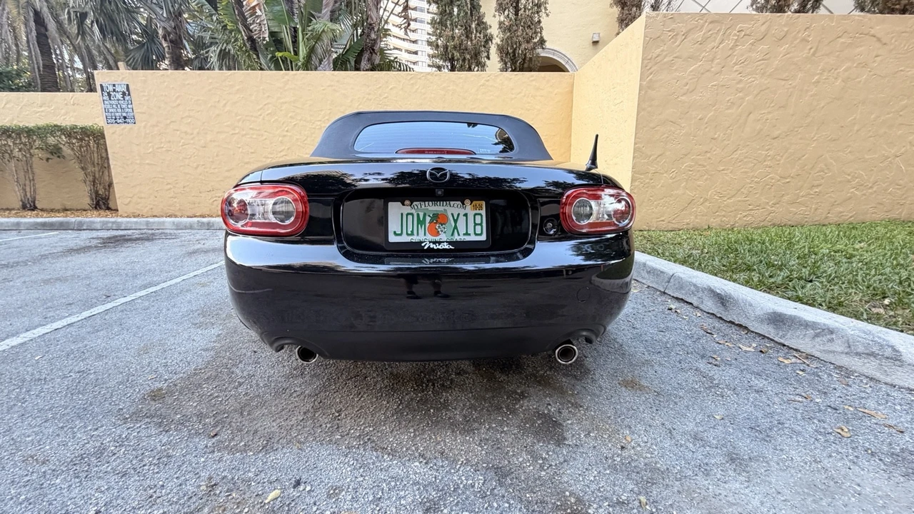 2008 Mazda NC MX-5 Miata - Image 8 of 21