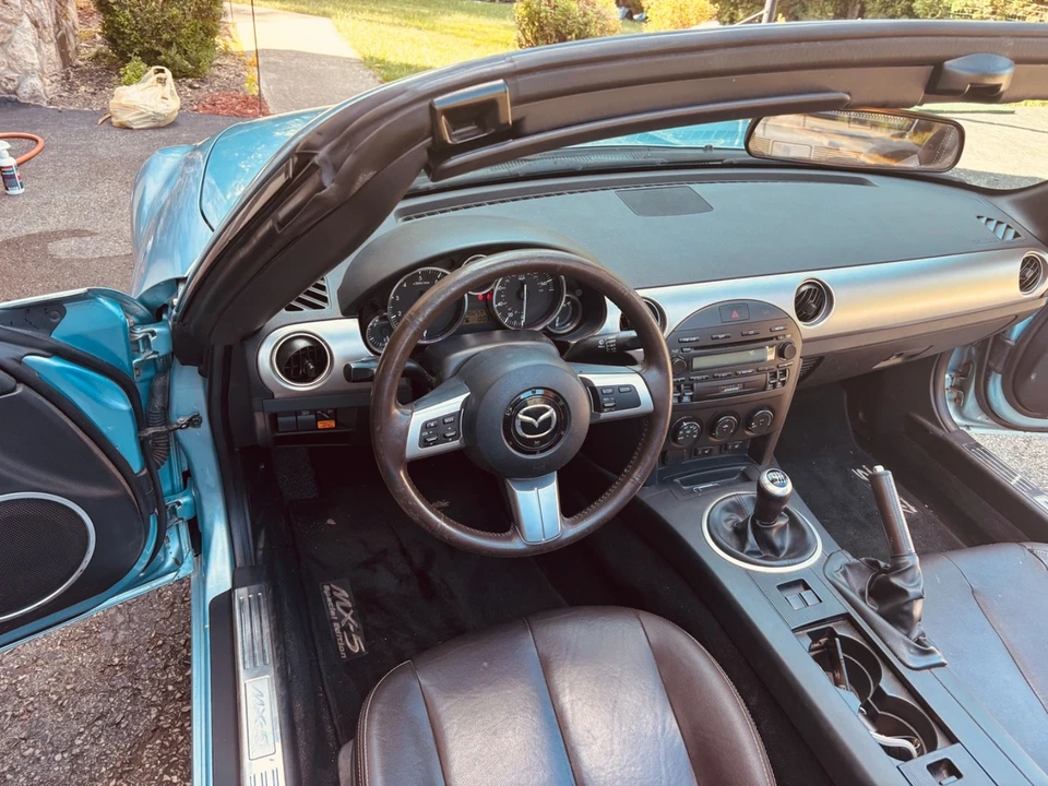 2008 Mazda NC MX-5 Miata - Image 13 of 18
