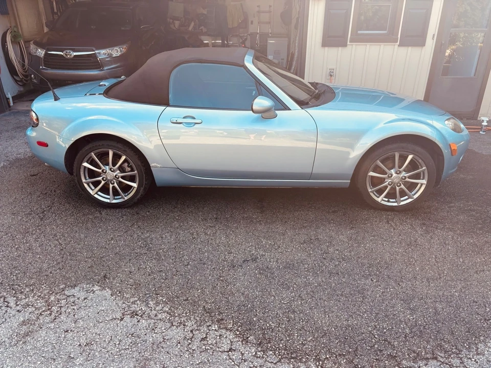 2008 Mazda NC MX-5 Miata - Image 7 of 18