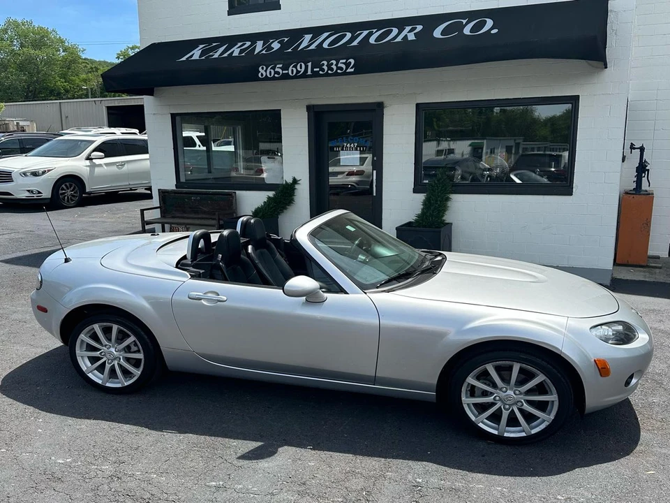 2008 Mazda NC MX-5 Miata - Image 2 of 29