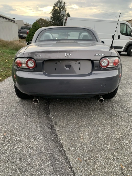 2008 Mazda NC MX-5 Miata - Image 5 of 10