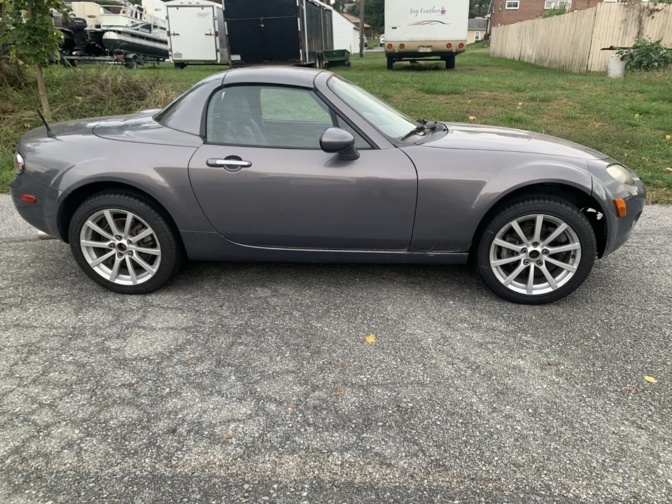 2008 Mazda NC MX-5 Miata - Image 9 of 10