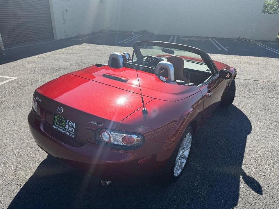 2008 Mazda NC MX-5 Miata - Image 11 of 21