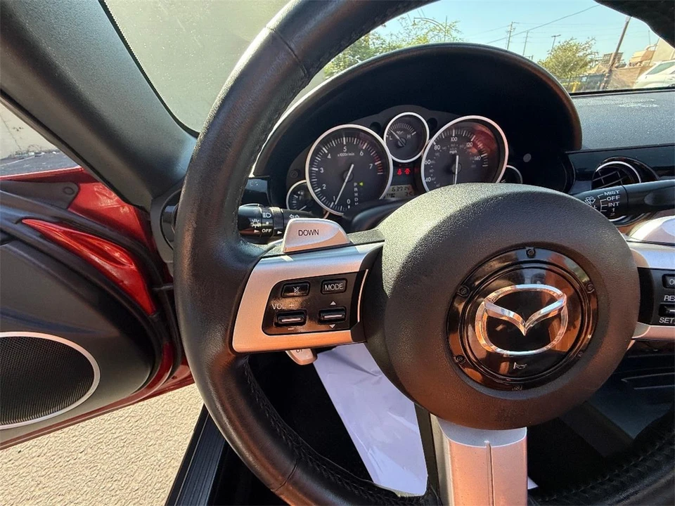 2008 Mazda NC MX-5 Miata - Image 15 of 21